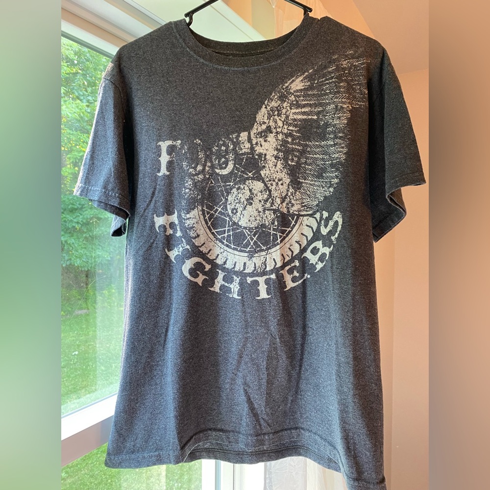 Foo Fighters T-Shirt size medium
